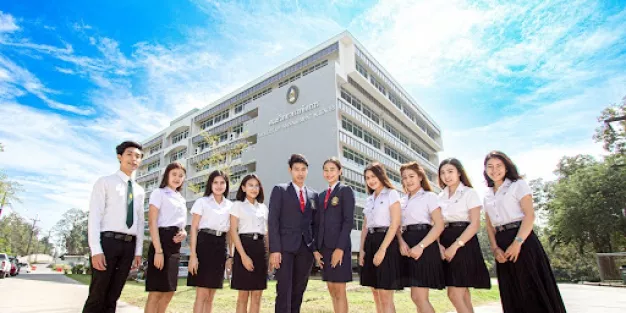 หลักสูตรเศรษฐศาตร์คณะวิทยการจัดการมหาราชภัฎรำไพพรรณี