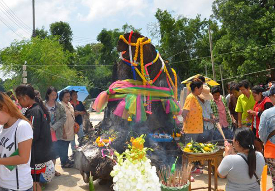 หางาน,สมัครงาน,งาน,อัพเดต เลขเด็ด หวยดัง รวมพลังเจ้าแม่ตะเคียนทอง ถล่มเจ้ามืองวดนี้